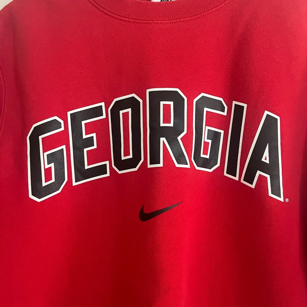 Nike Red Crewneck Sweatshirt with Black Georgia Lettering; Wore 1 time.